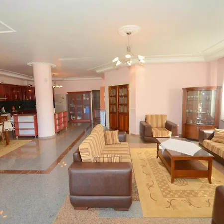 Bodrum 3 Bedroom Holiday Homes * Gulluk